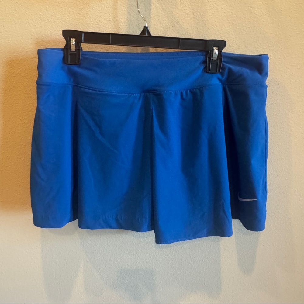 Nike dri-fit royal blue skort xl